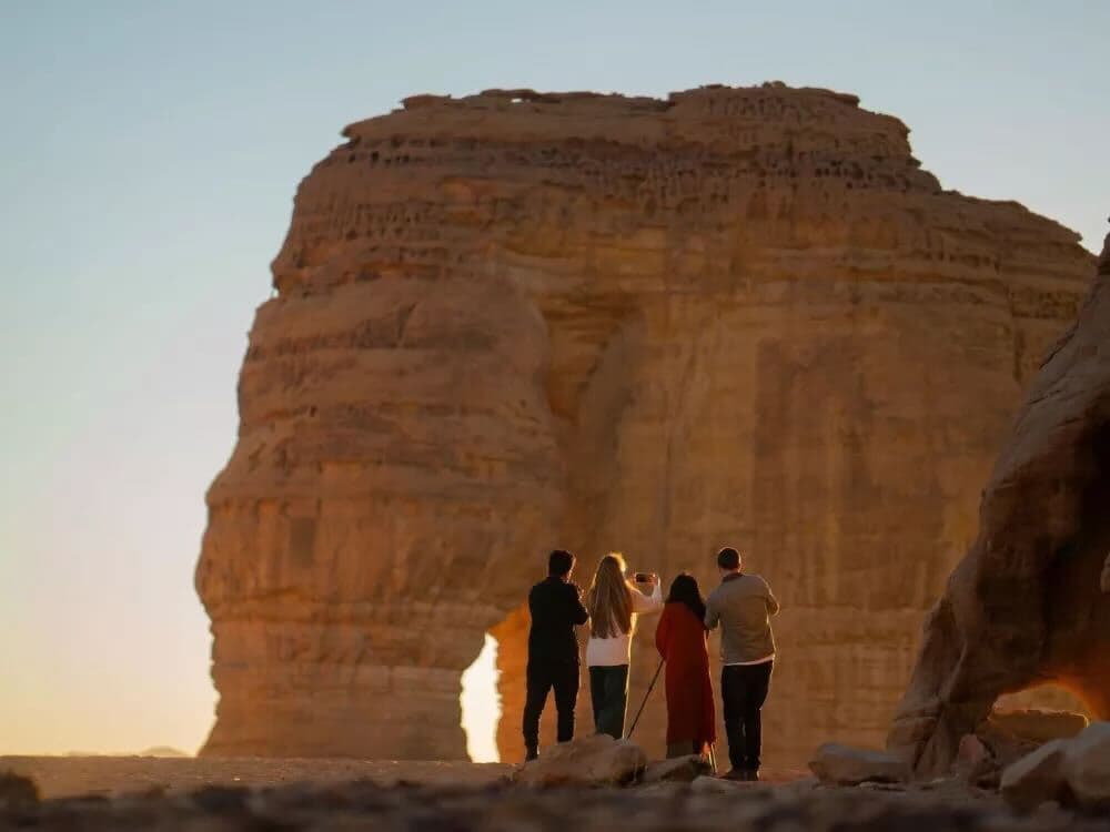العُلا: جولة جبل الفيل والبلدة القديمة