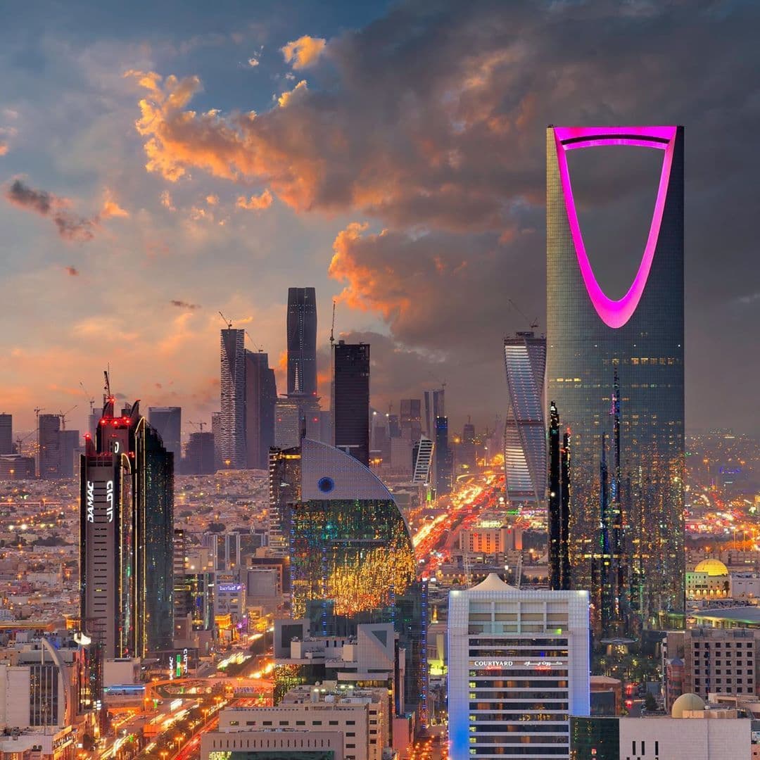 من مكة إلى الرياض – 4 ليالٍ بين روحانية مكة ومغامرات القدية